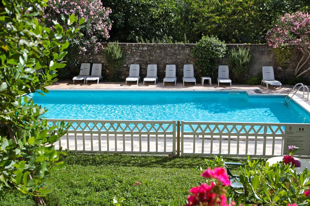 Hotel San Filis San Felice del Benaco Dış mekan fotoğraf